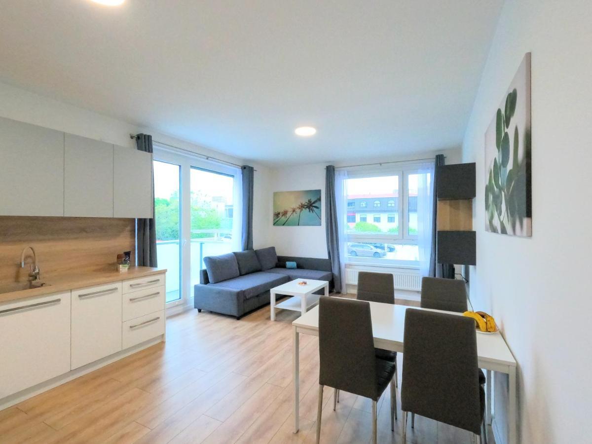 Brand New Apartment By Hockey Stadium Bratislava Esterno foto